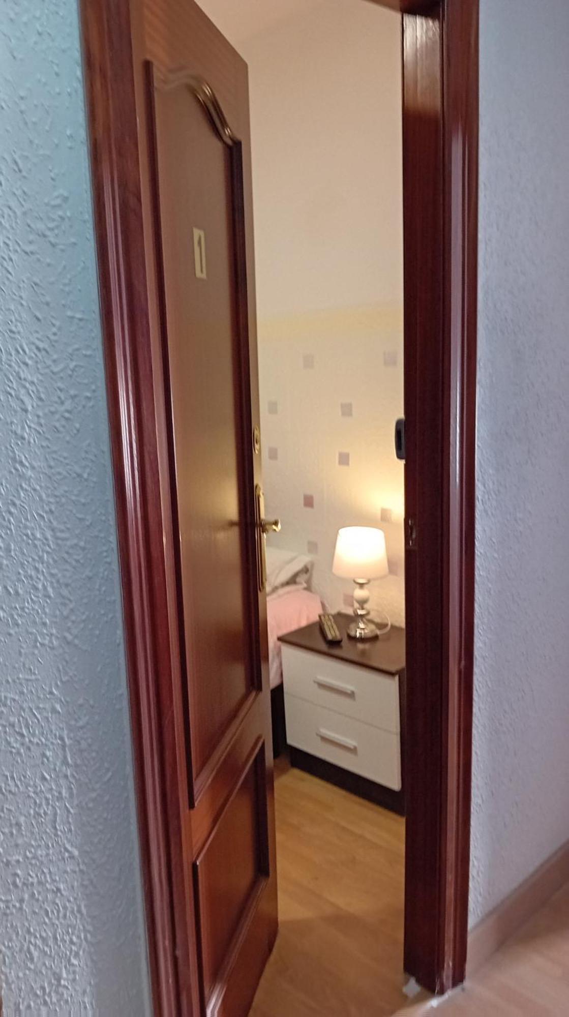 Apartamento Compartido Excelente Ubicacion เอลปรัตเดยูเบรกัต ภายนอก รูปภาพ