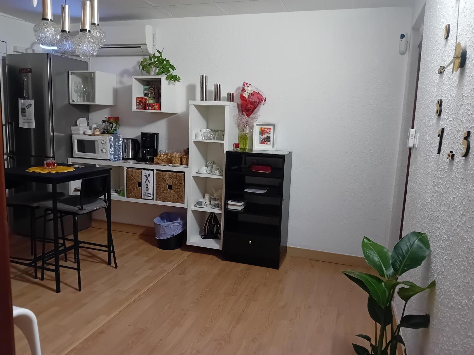 Apartamento Compartido Excelente Ubicacion เอลปรัตเดยูเบรกัต ภายนอก รูปภาพ