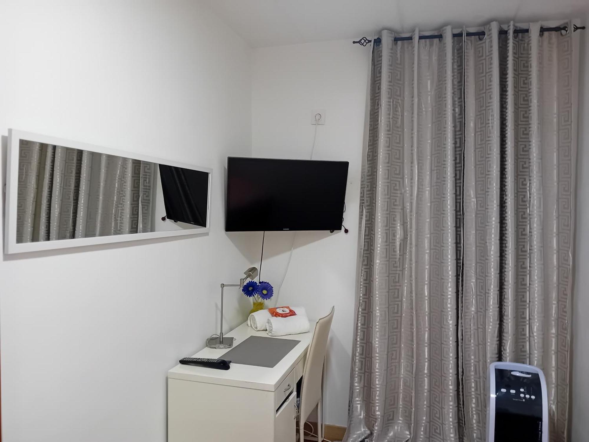 Apartamento Compartido Excelente Ubicacion เอลปรัตเดยูเบรกัต ภายนอก รูปภาพ