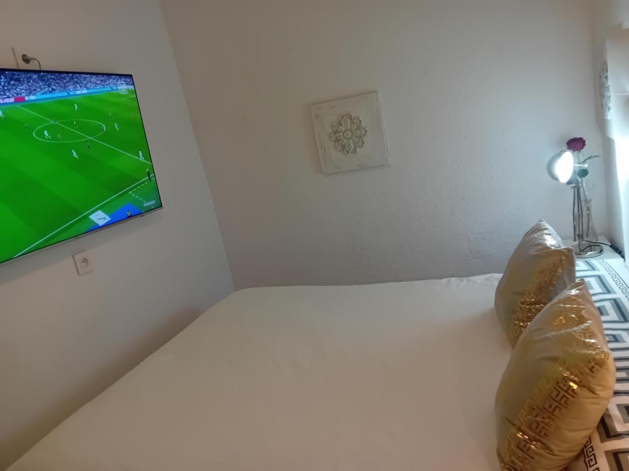 Apartamento Compartido Excelente Ubicacion เอลปรัตเดยูเบรกัต ภายนอก รูปภาพ